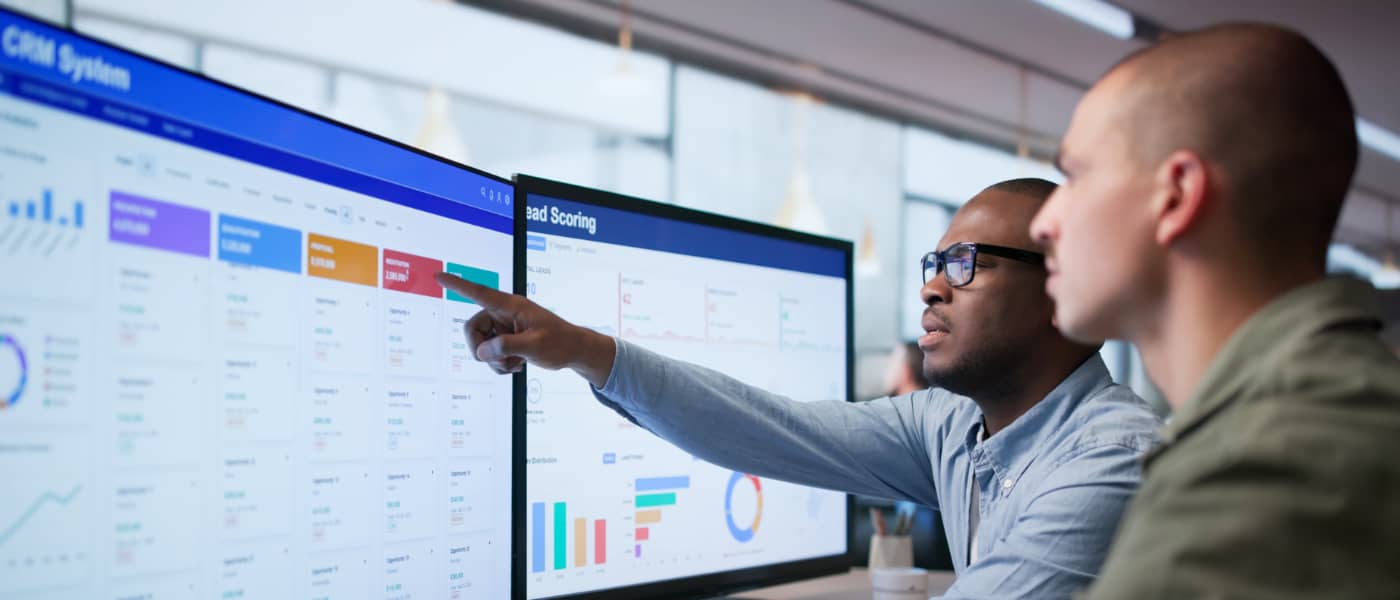 B2B Lead Scoring Criteria: Examples, Point Values, and the Threshold That Triggers Sales Handoff